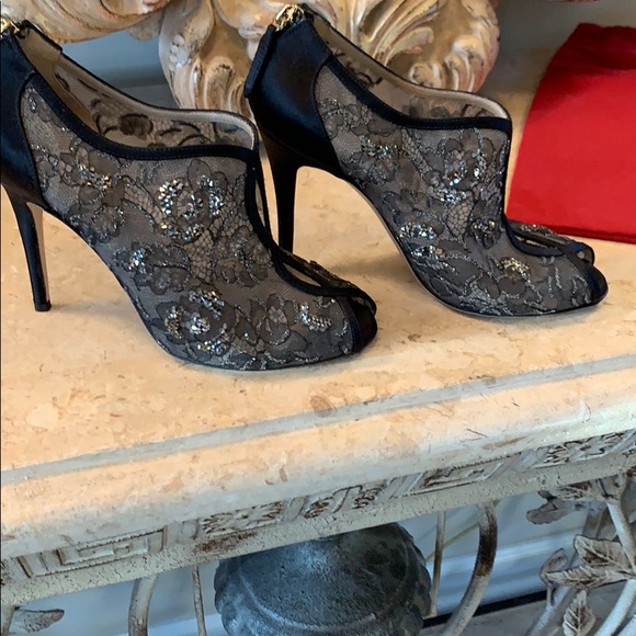 Stunning Valentino lace, crystal, and satin shoes - Picture 8 of 8